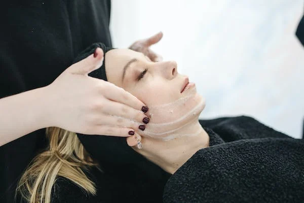 facial treatment in abu dhabi